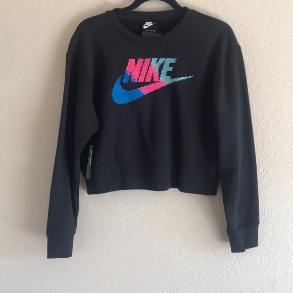 Nike Tops - NWT! Nike loose fit pullover